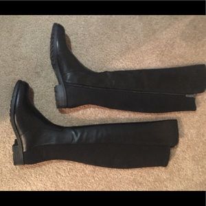 Liz Claiborne Black Boots Size 5. Never worn.